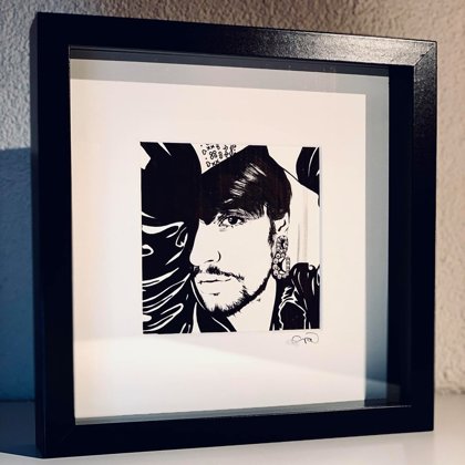 DENIS KENDY_23x23cm