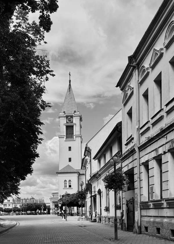 Bytča, Kostol Všetkých Svätých